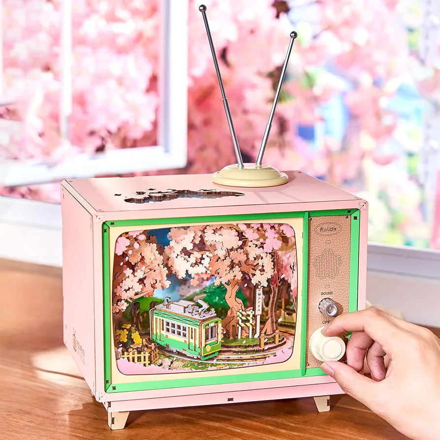 Rolife Sakura Dreamy Tour DIY Miniature House Kit